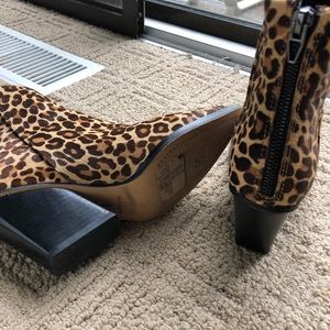 Practically brand new leopard print boots!! Super cute!!!!